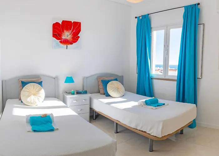 Turtle By Algarve Vacation Villa Albufeira